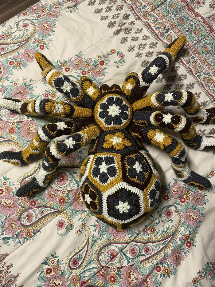 106 Talented Crocheters Who Took A Simple Ball Of Yarn And Turned It Into Something Amazing (New Pics)