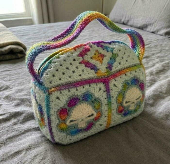 106 Talented Crocheters Who Took A Simple Ball Of Yarn And Turned It Into Something Amazing (New Pics)