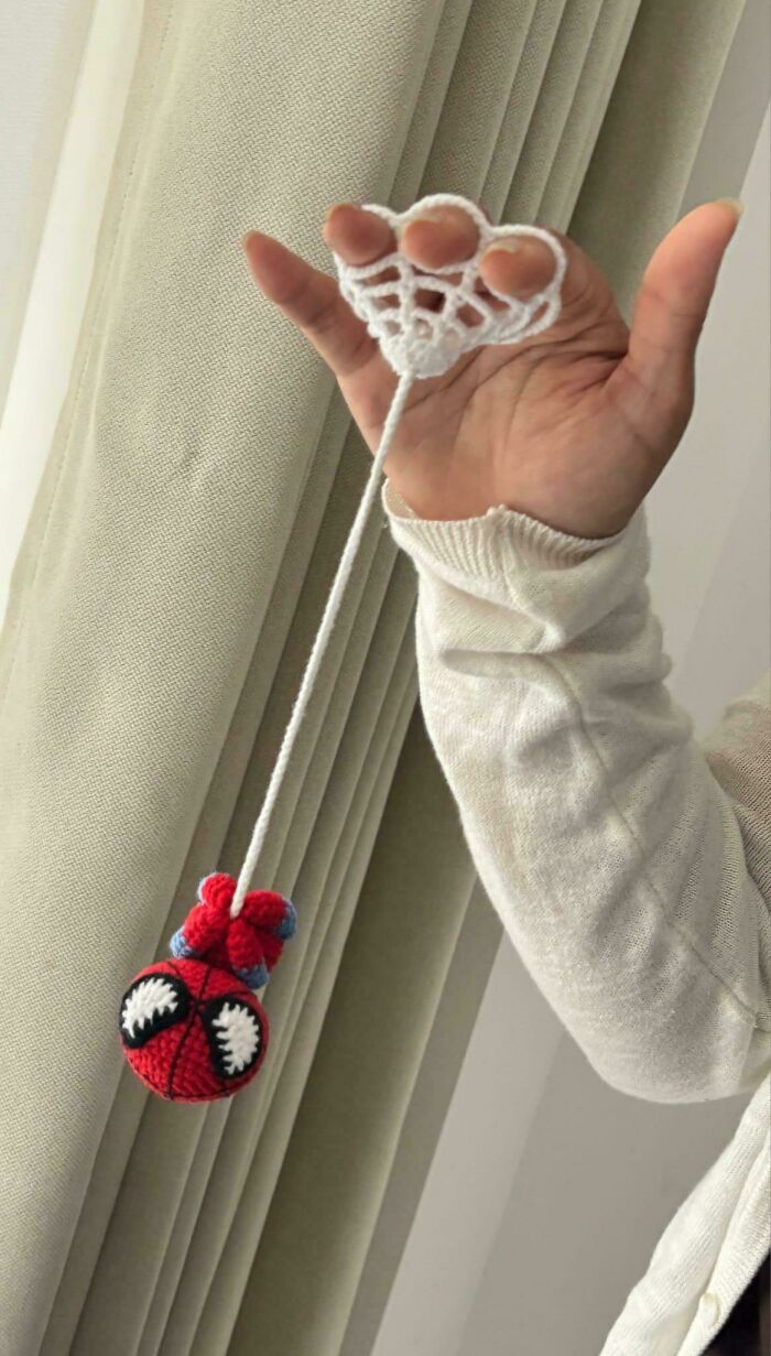 106 Talented Crocheters Who Took A Simple Ball Of Yarn And Turned It Into Something Amazing (New Pics)