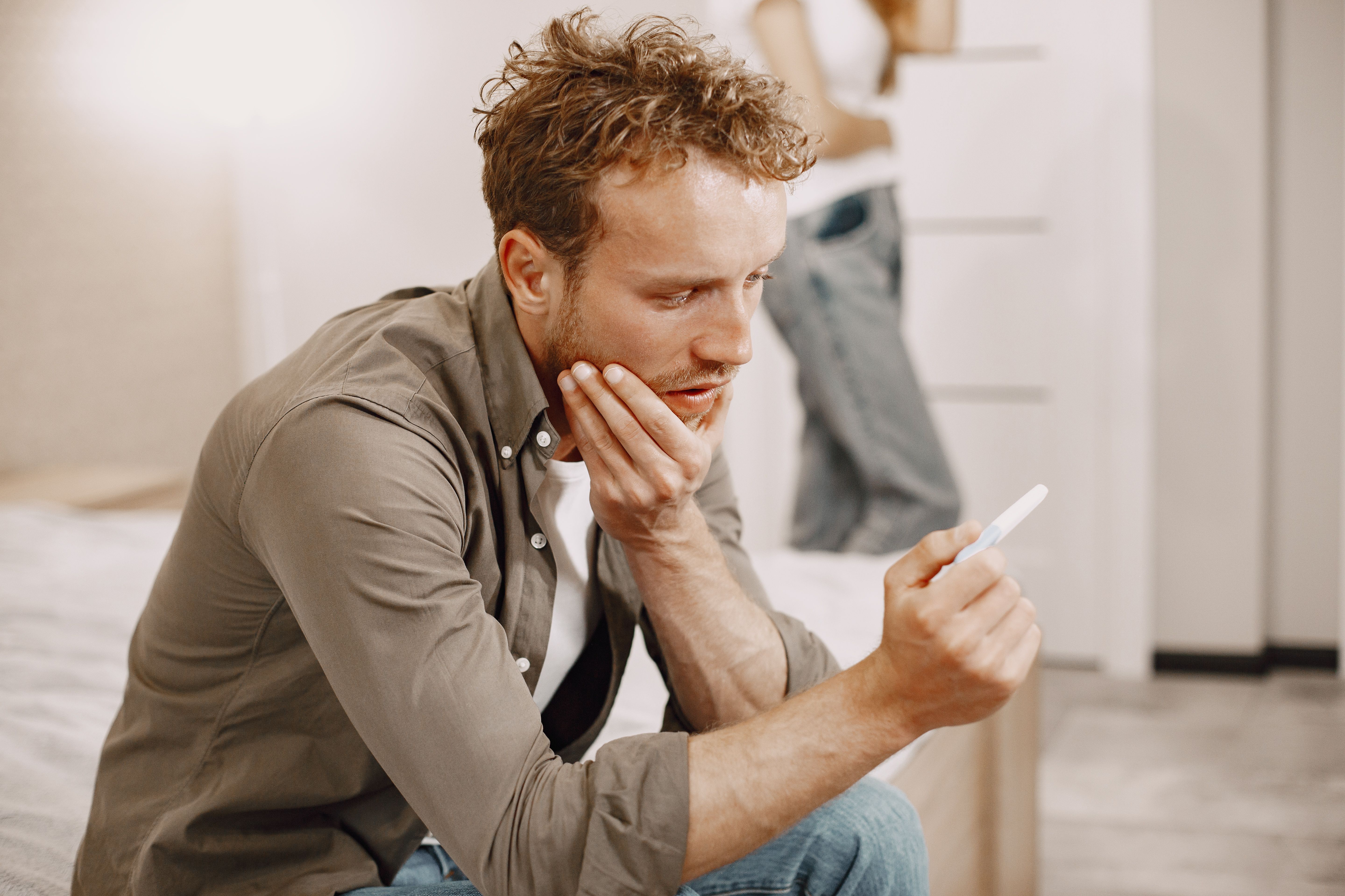 Woman Can’t Believe Her Pregnancy Test, Boyfriend Is Convinced She’s Lying