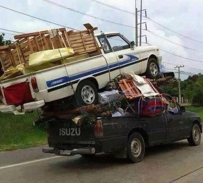 Moving Day Chaos Presented Perfectly In These 58 Pics Moving Day Chaos Presented Perfectly In These 58 Pics