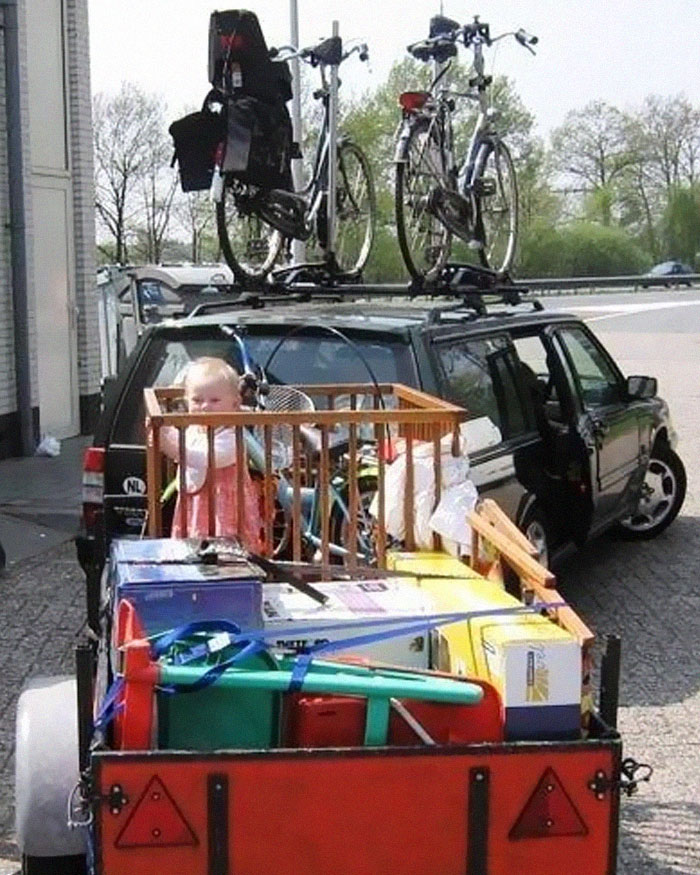 Moving Day Chaos Presented Perfectly In These 58 Pics Moving Day Chaos Presented Perfectly In These 58 Pics