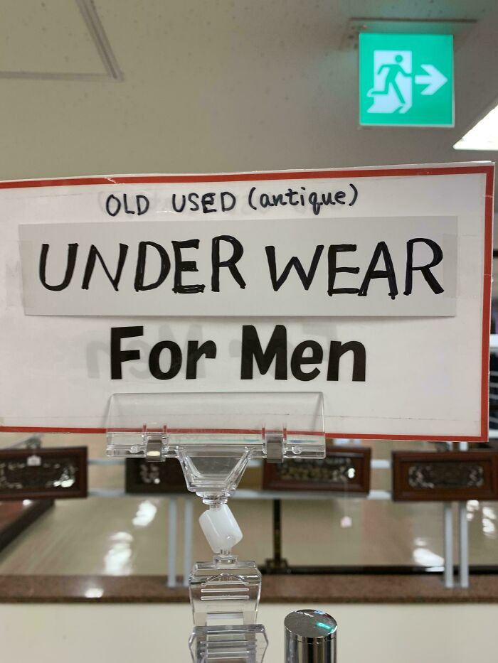 73 Hilarious And Unhinged Signs That Definitely Caught People’s Attention 73 Hilarious And Unhinged Signs That Definitely Caught People’s Attention