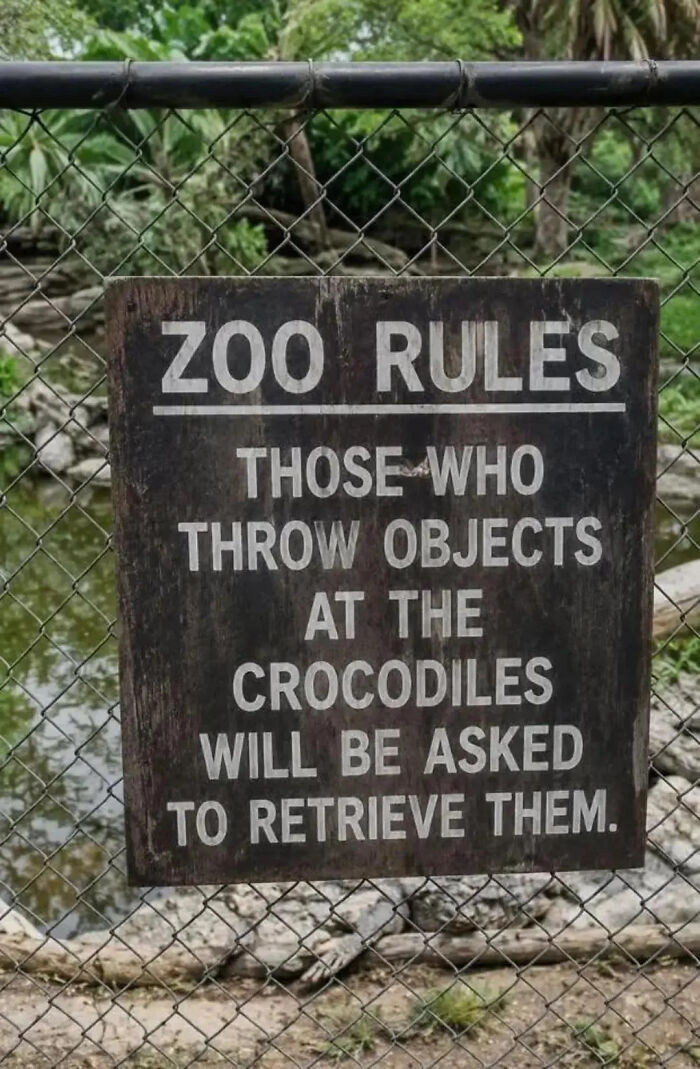 73 Hilarious And Unhinged Signs That Definitely Caught People’s Attention 73 Hilarious And Unhinged Signs That Definitely Caught People’s Attention