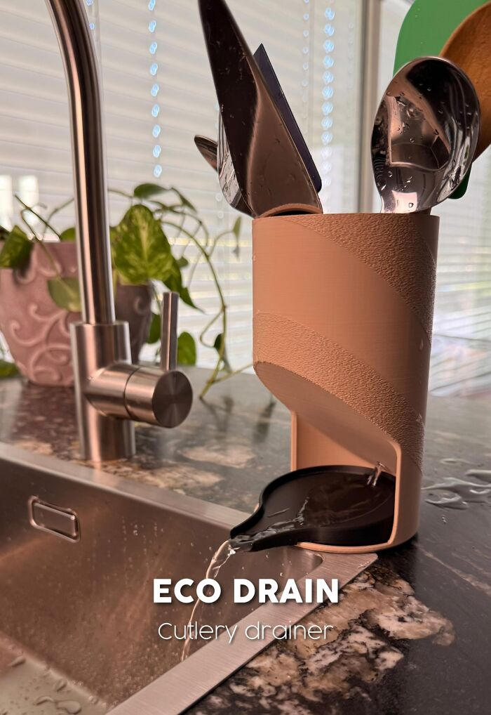 45 Clever Inventions This Person Made At Home With Nothing But A 3D Printer