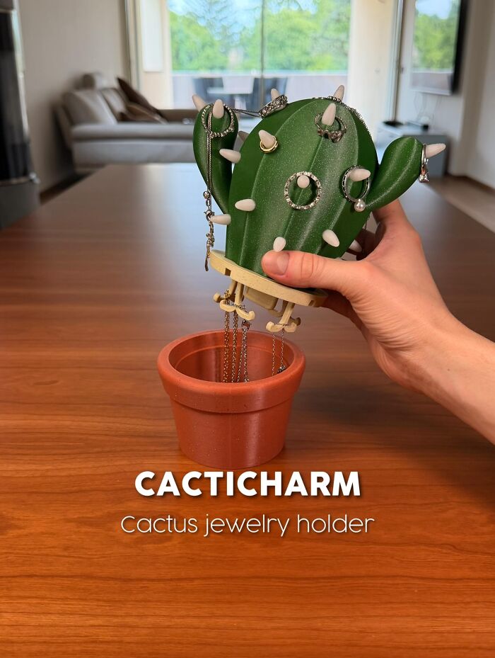 45 Clever Inventions This Person Made At Home With Nothing But A 3D Printer