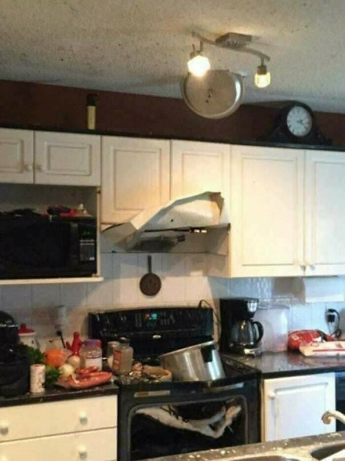 61 Times People Tried To Cook And Realized They Should Never Do That Again 61 Times People Tried To Cook And Realized They Should Never Do That Again