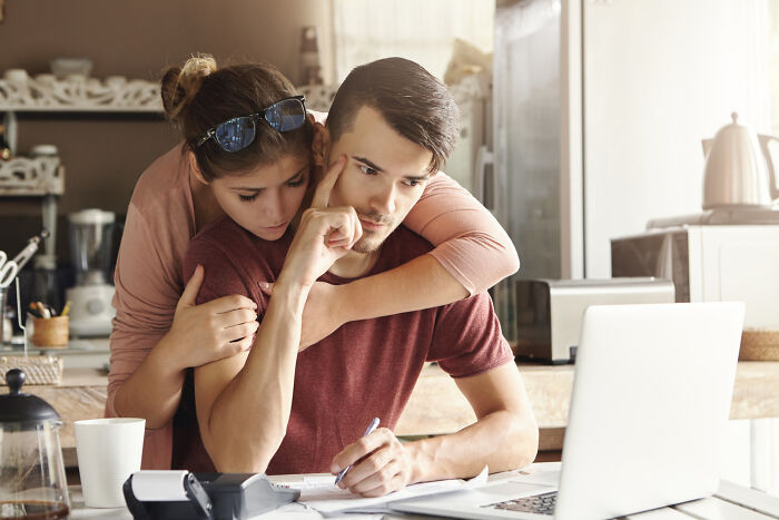 65 Ex-Boyfriends Get Real About The Toxic Traits That Destroyed Their Love Lives