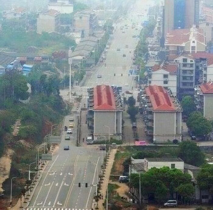 74 People Who Had Exactly One Job And Still Found A Way To Hilariously Mess It Up