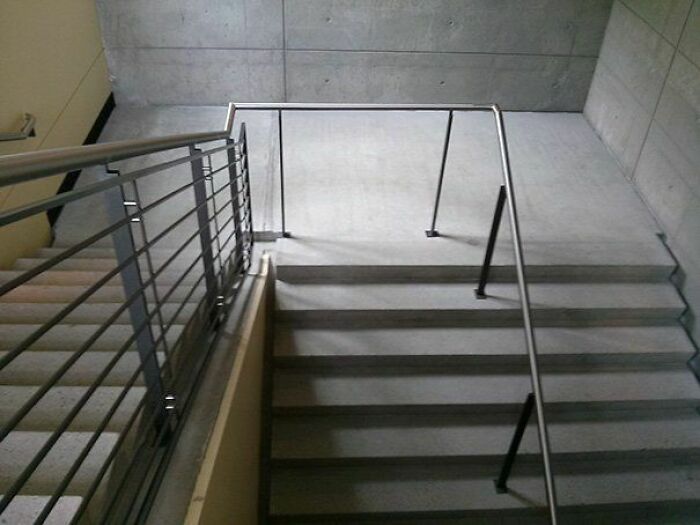 74 People Who Had Exactly One Job And Still Found A Way To Hilariously Mess It Up