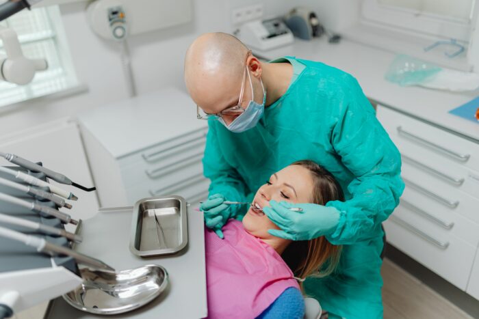 Dentist Wants Patient To Spend $11.5K On A $450 Procedure, Learns The Hard Way Not To Beg For Reviews Dentist Wants Patient To Spend $11.5K On A $450 Procedure, Learns The Hard Way Not To Beg For Reviews