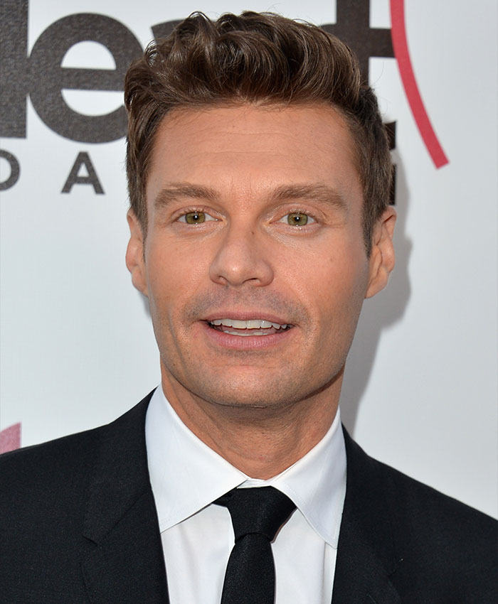 Ryan Seacrest’s Dramatic Transformation Under Intense Scrutiny As Fans Say He Looks Like A ‘Plastic Man’ Ryan Seacrest’s Dramatic Transformation Under Intense Scrutiny As Fans Say He Looks Like A ‘Plastic Man’