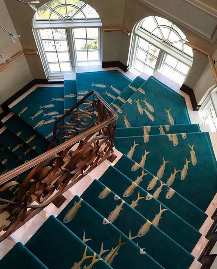 96 Houses Where Someone Clearly Had A Big Vision, But Nobody Stopped To Ask If It Was A Good One