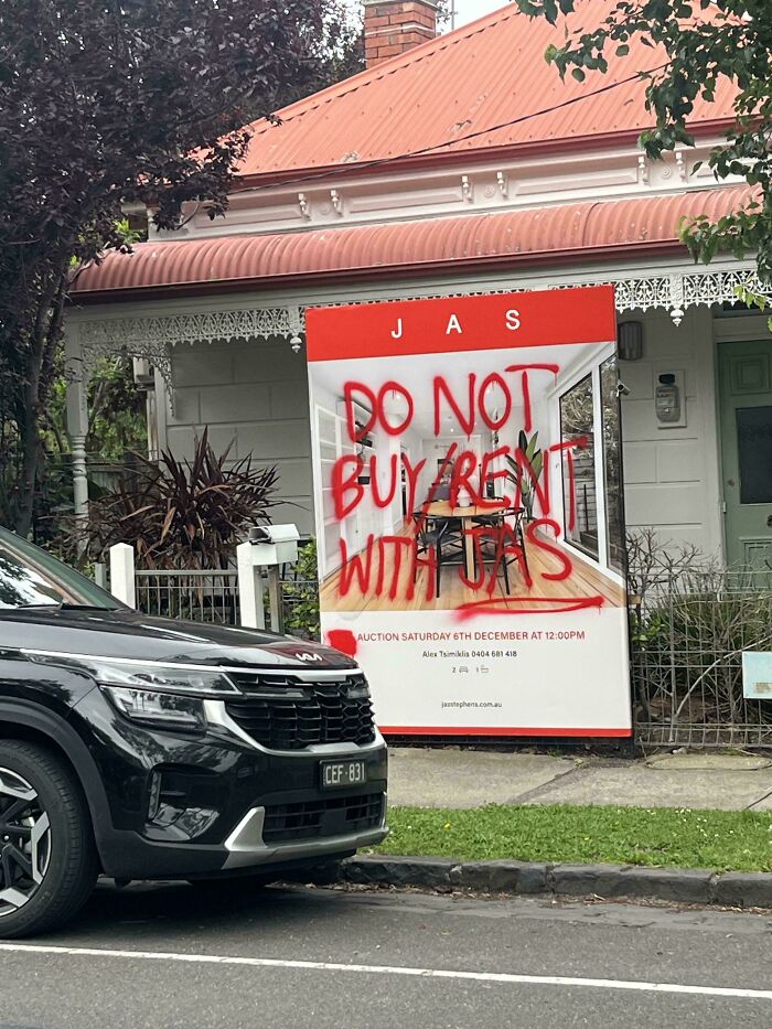 75 Renting And Booking Experiences That Had People Regretting Their Decision Almost Immediately 75 Renting And Booking Experiences That Had People Regretting Their Decision Almost Immediately