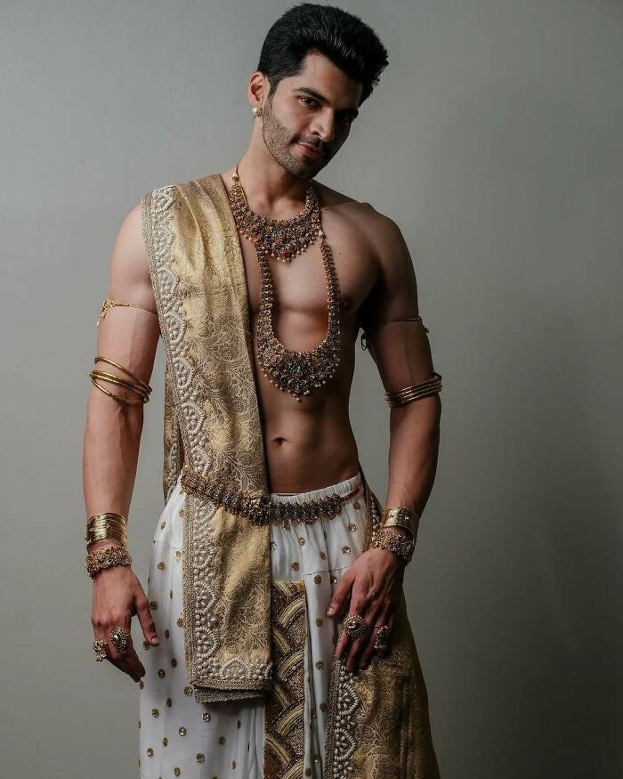 52 Men Wow The World With Wild And Wonderful &ldquo;National Costumes&rdquo; For Mister International 2026