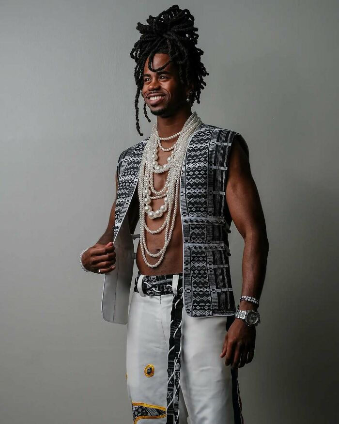 52 Men Wow The World With Wild And Wonderful &ldquo;National Costumes&rdquo; For Mister International 2026