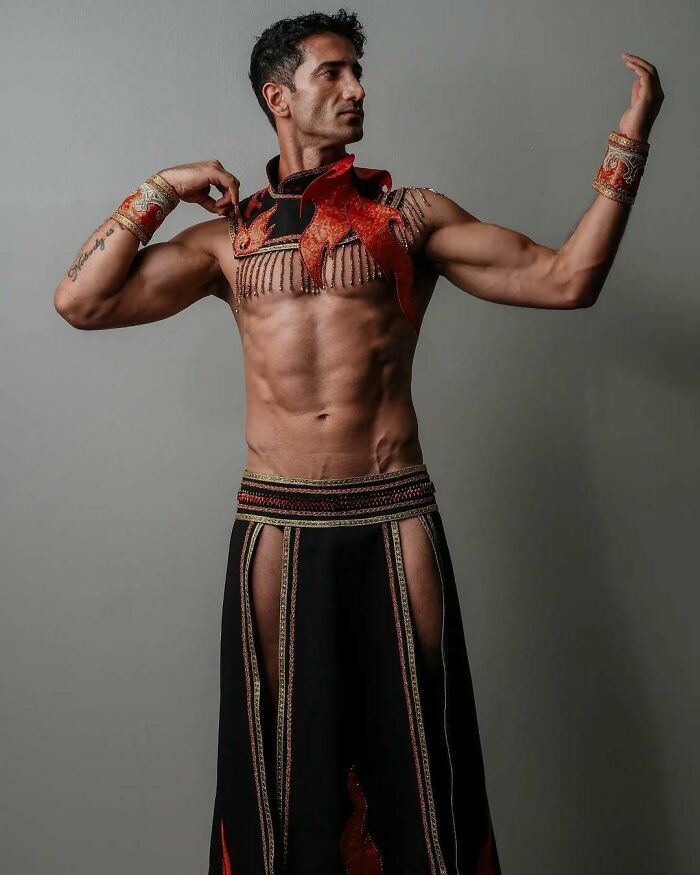 52 Men Wow The World With Wild And Wonderful &ldquo;National Costumes&rdquo; For Mister International 2026