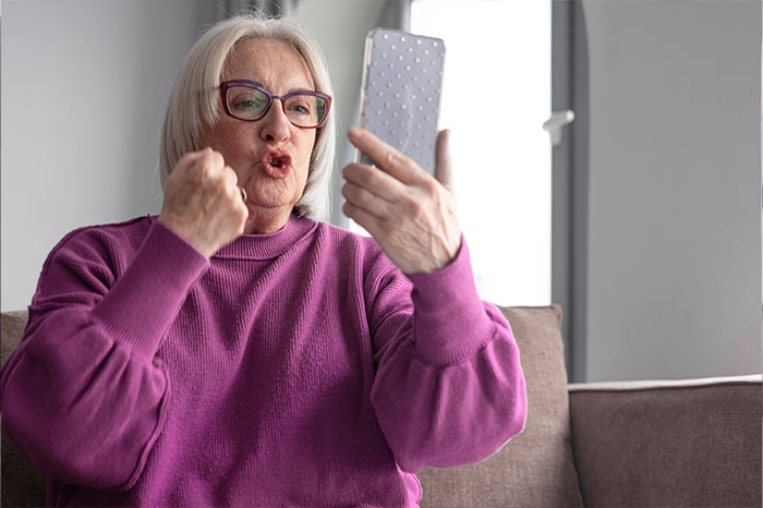 Woman Reluctantly Accepts Her Future MIL&rsquo;s Gift, But Then Her Wedding Plans Begin Falling Apart