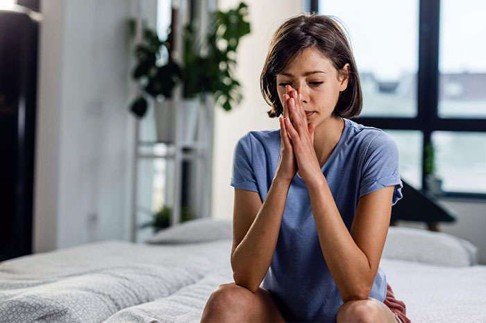 Woman Reluctantly Accepts Her Future MIL&rsquo;s Gift, But Then Her Wedding Plans Begin Falling Apart