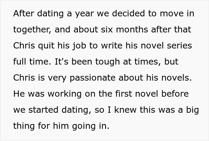 Woman Reads Boyfriend’s Novel, Realizes Something That Forever Changes The Way She Feels About Him Woman Reads Boyfriend’s Novel, Realizes Something That Forever Changes The Way She Feels About Him