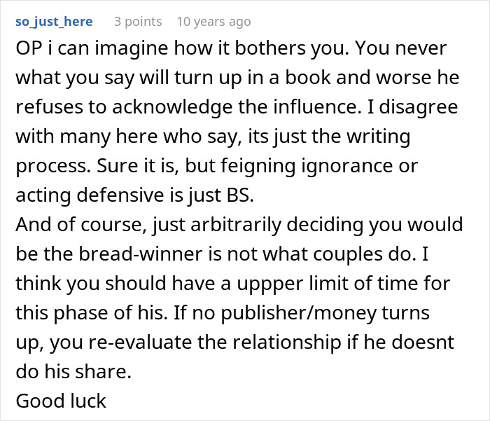 Woman Reads Boyfriend’s Novel, Realizes Something That Forever Changes The Way She Feels About Him Woman Reads Boyfriend’s Novel, Realizes Something That Forever Changes The Way She Feels About Him