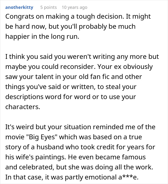 Woman Reads Boyfriend’s Novel, Realizes Something That Forever Changes The Way She Feels About Him Woman Reads Boyfriend’s Novel, Realizes Something That Forever Changes The Way She Feels About Him