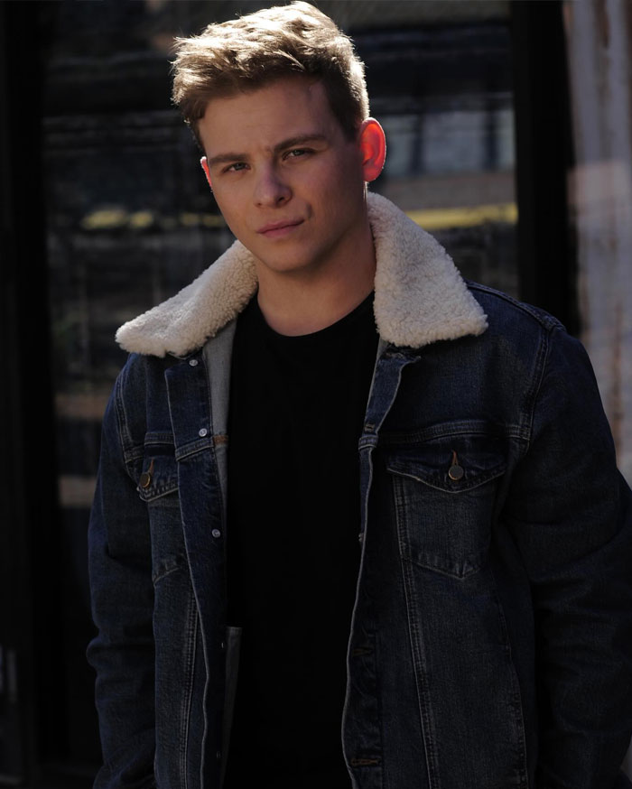 Jonathan Lipnicki Is All Grown Up As He Returns To The Red Carpet 27 Years After His Child-Star Days Jonathan Lipnicki Is All Grown Up As He Returns To The Red Carpet 27 Years After His Child-Star Days