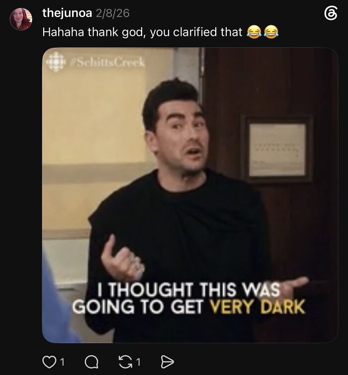 32YO Woman’s Innocent Photo With Her Husband Goes Viral For Totally Unexpected Reason 32YO Woman’s Innocent Photo With Her Husband Goes Viral For Totally Unexpected Reason