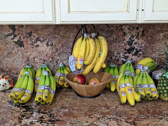 93 Husbands Post The Ridiculous, Cute Or Unhinged Things Their Wives Do 93 Husbands Post The Ridiculous, Cute Or Unhinged Things Their Wives Do