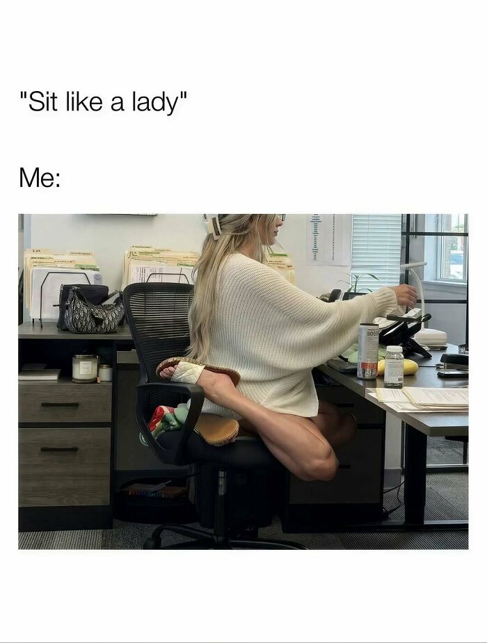 80 Funny Memes About The Weirdly Specific Realities Of Being A Woman