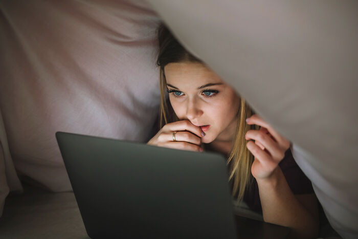 57 Unsettling And Creepy Things People Did To A Partner That They Never Plan To Confess To