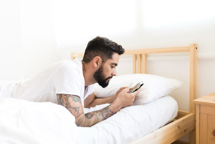 57 Unsettling And Creepy Things People Did To A Partner That They Never Plan To Confess To