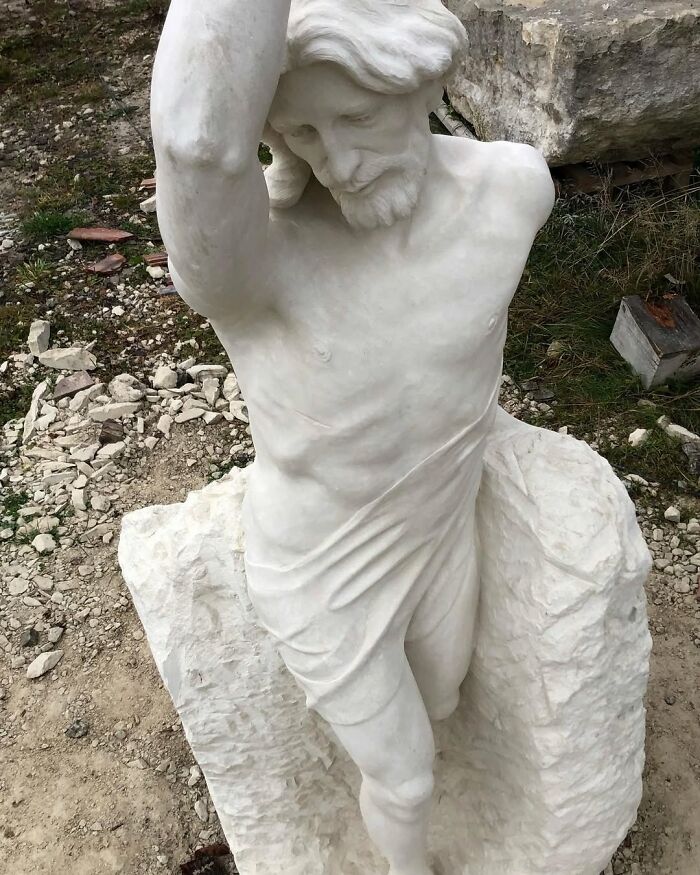 This Polish Artist Turns Blocks Of Wood Into Incredibly Lifelike Sculptures (30 Pics)