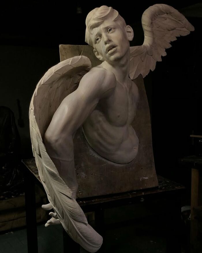 This Polish Artist Turns Blocks Of Wood Into Incredibly Lifelike Sculptures (30 Pics)