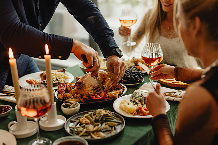 BIL Brings A Different GF To Fam Thanksgiving Every Year, Hosts Tired Of Meeting Strangers Over Turkey BIL Brings A Different GF To Fam Thanksgiving Every Year, Hosts Tired Of Meeting Strangers Over Turkey