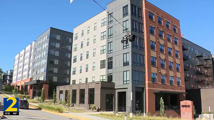 Panicked 911 Calls Capture The Chaos After UGA Student Fell From 8th-Floor Window While Dancing On A Couch