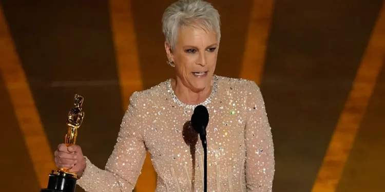 actress Jamie Lee Curtis accepting the Academy Award for Best Supporting Actress 