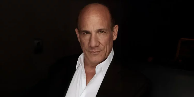Paul Ben-Victor