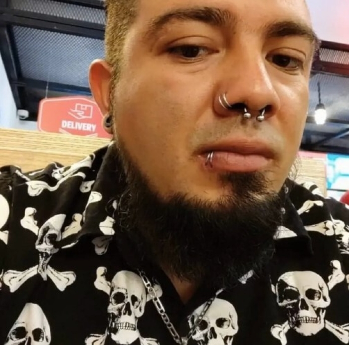 Man Undergoes Extreme Body Modifications&mdash;Including Cutting His Fingers And Nose&mdash;To Become &ldquo;The Amphibian Man&rdquo;