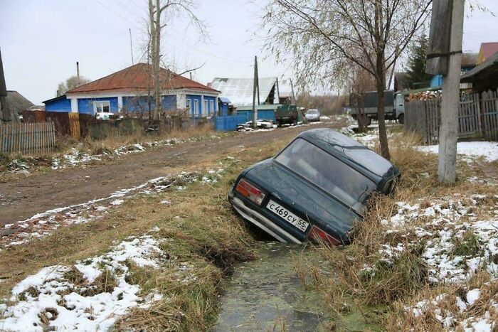 85 Pics That Show Slavic Engineering At Its Most Brilliant And Most Unhinged 85 Pics That Show Slavic Engineering At Its Most Brilliant And Most Unhinged