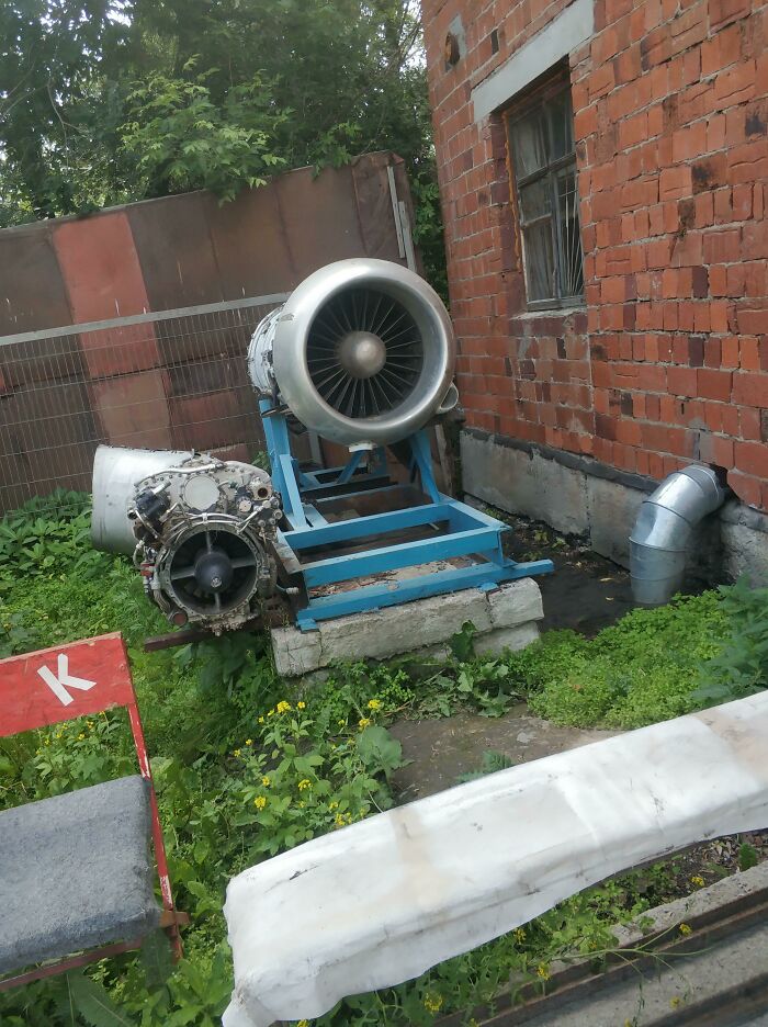 85 Pics That Show Slavic Engineering At Its Most Brilliant And Most Unhinged 85 Pics That Show Slavic Engineering At Its Most Brilliant And Most Unhinged