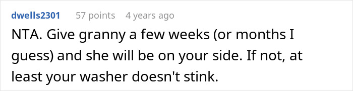 Grown Man Hates Doing Laundry, Doesn’t Understand Why His Family Calls Him Out On His Stinky Clothes Grown Man Hates Doing Laundry, Doesn’t Understand Why His Family Calls Him Out On His Stinky Clothes