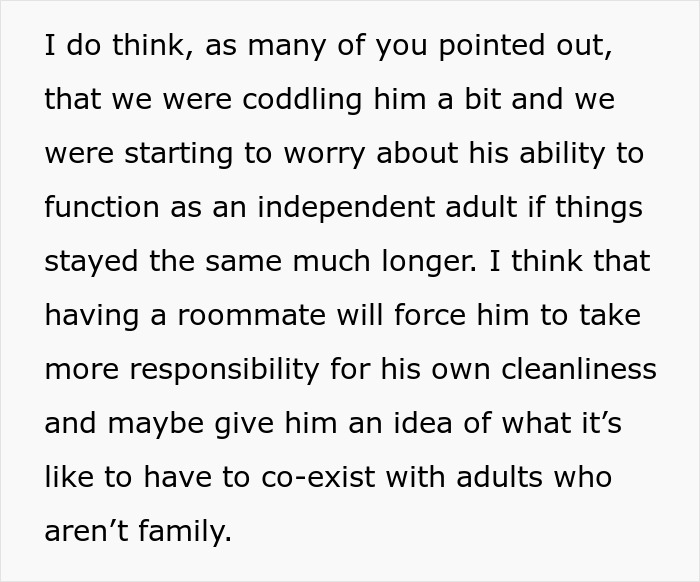 Grown Man Hates Doing Laundry, Doesn’t Understand Why His Family Calls Him Out On His Stinky Clothes Grown Man Hates Doing Laundry, Doesn’t Understand Why His Family Calls Him Out On His Stinky Clothes