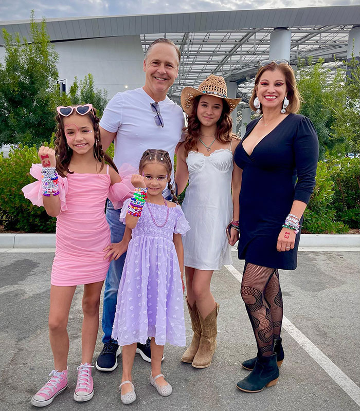 New Heartbreaking Details Emerge In Chad Lowe’s Daughter Fiona’s Tragic Passing At 13 New Heartbreaking Details Emerge In Chad Lowe’s Daughter Fiona’s Tragic Passing At 13