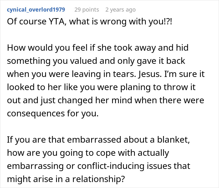 Man Comes To The Internet To Complain About GF&rsquo;s Attachment To Her Blanket, She Gives A Savage Response