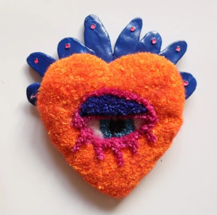 Colorful Tufted Art By Ina Dyreborg Turns Faces, Masks And Animals Into Textile Works (21 pics) Colorful Tufted Art By Ina Dyreborg Turns Faces, Masks And Animals Into Textile Works (21 pics)