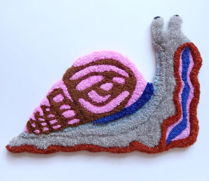 Colorful Tufted Art By Ina Dyreborg Turns Faces, Masks And Animals Into Textile Works (21 pics) Colorful Tufted Art By Ina Dyreborg Turns Faces, Masks And Animals Into Textile Works (21 pics)