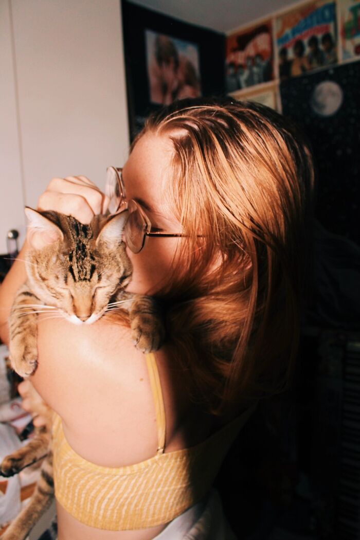 This Viral TikTok Trend Has People Sharing The Life Stories They’ve Lived Alongside Their Pets (100 Pics) This Viral TikTok Trend Has People Sharing The Life Stories They’ve Lived Alongside Their Pets (100 Pics)