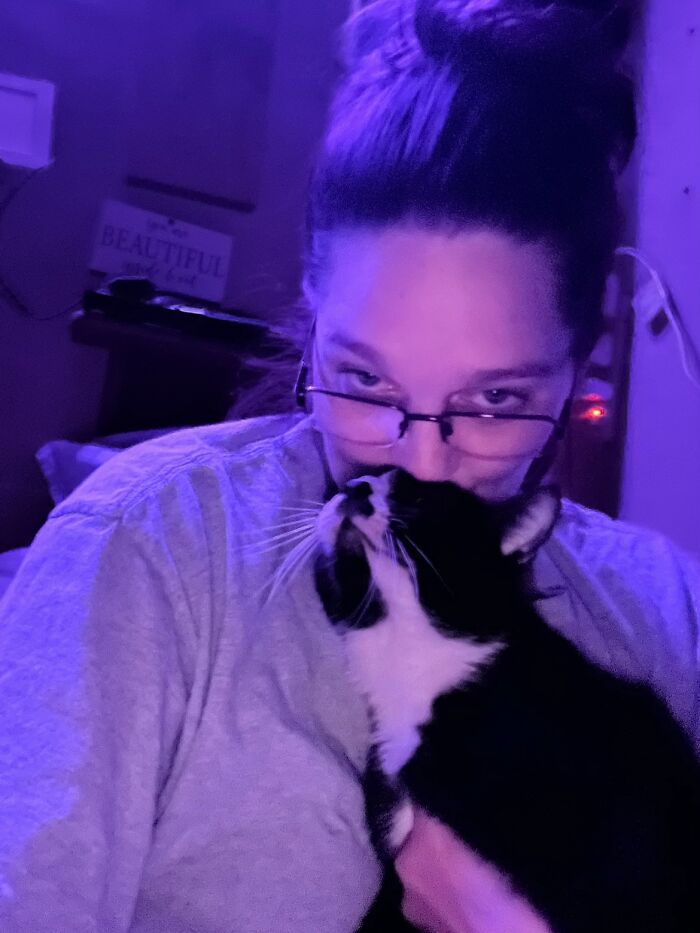 This Viral TikTok Trend Has People Sharing The Life Stories They’ve Lived Alongside Their Pets (100 Pics) This Viral TikTok Trend Has People Sharing The Life Stories They’ve Lived Alongside Their Pets (100 Pics)
