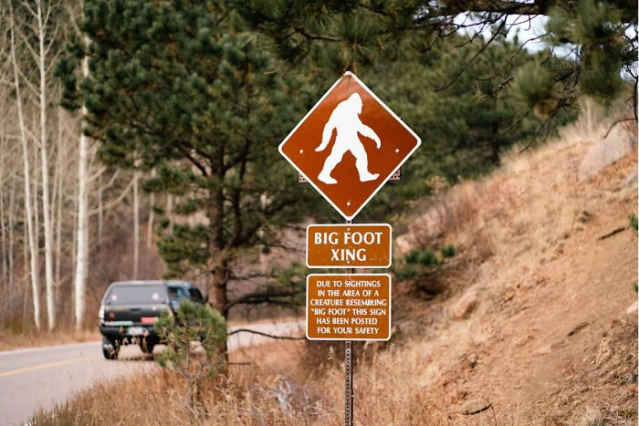 54 Signs From Around The World That Look Like Someone Surely Made A Mistake 54 Signs From Around The World That Look Like Someone Surely Made A Mistake
